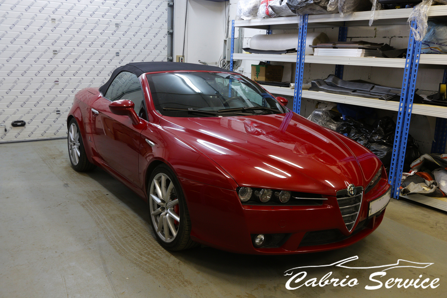 Alfa Romeo Spider Red